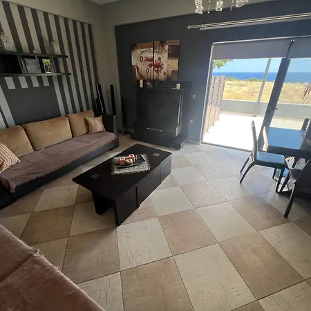 Сasa de vacaciones Ledakis House With Jacuzzi *